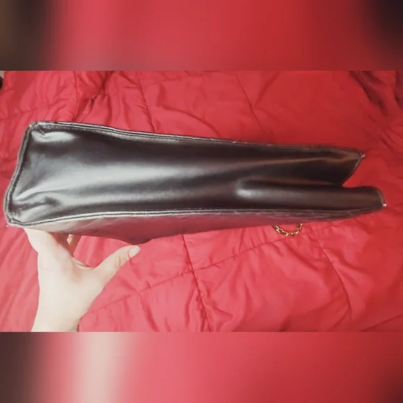 New Large Black Quilted Faux Leather Tote bag/Laptop - Picture 6 of 15